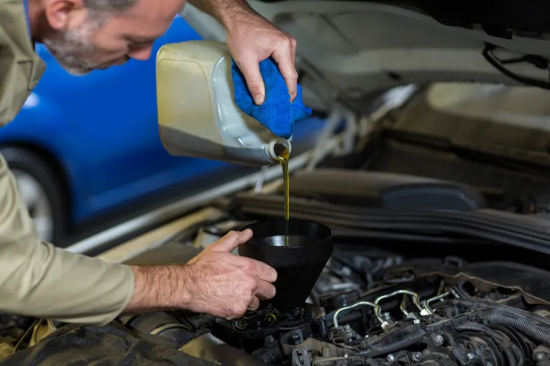 Servicio de lubricación industrial para equipos en terreno